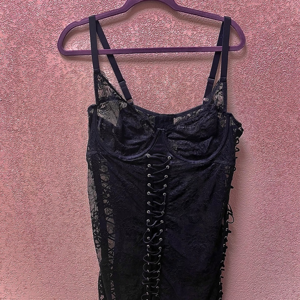 Torrid Size 2 sexy loungerie-EUC